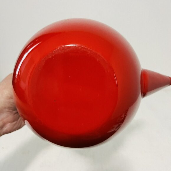 Kitchen Concepts Kettle Apple Shaped Brass Handle Bright Red Enamel - Picture 6 of 8
